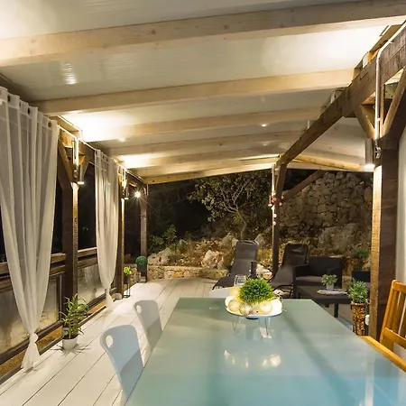 פארק נופש House Roko With Sea View, Terrace, Garden And Barbecue, Near The Beach, Tisno, Dalmatia