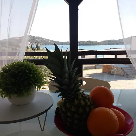House Roko With Sea View, Terrace, Garden And Barbecue, Near The Beach, Tisno, Dalmatia פארק נופש